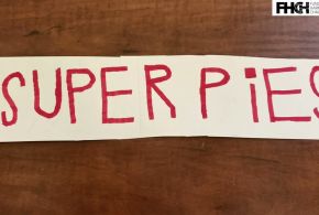 SUPER PIES - film animowany zrealizowany przez uczestników warsztatów Poranki ze sztuką - Transformacja, edukacja, sztuka.